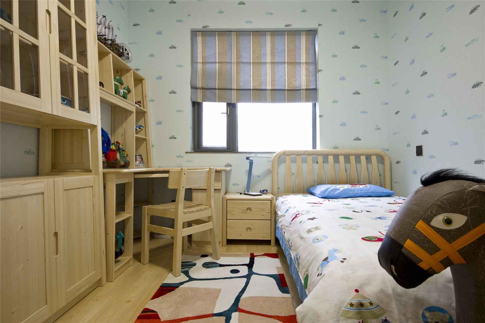 现代简约三居室最好的儿童房装修效果图