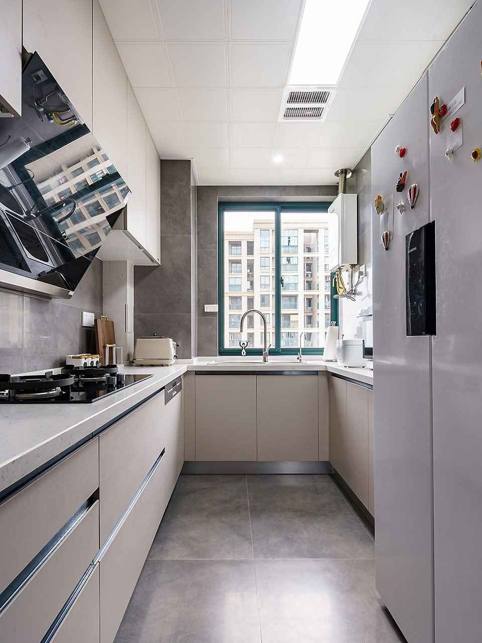 89平米两居室装修效果图片现代简约厨房